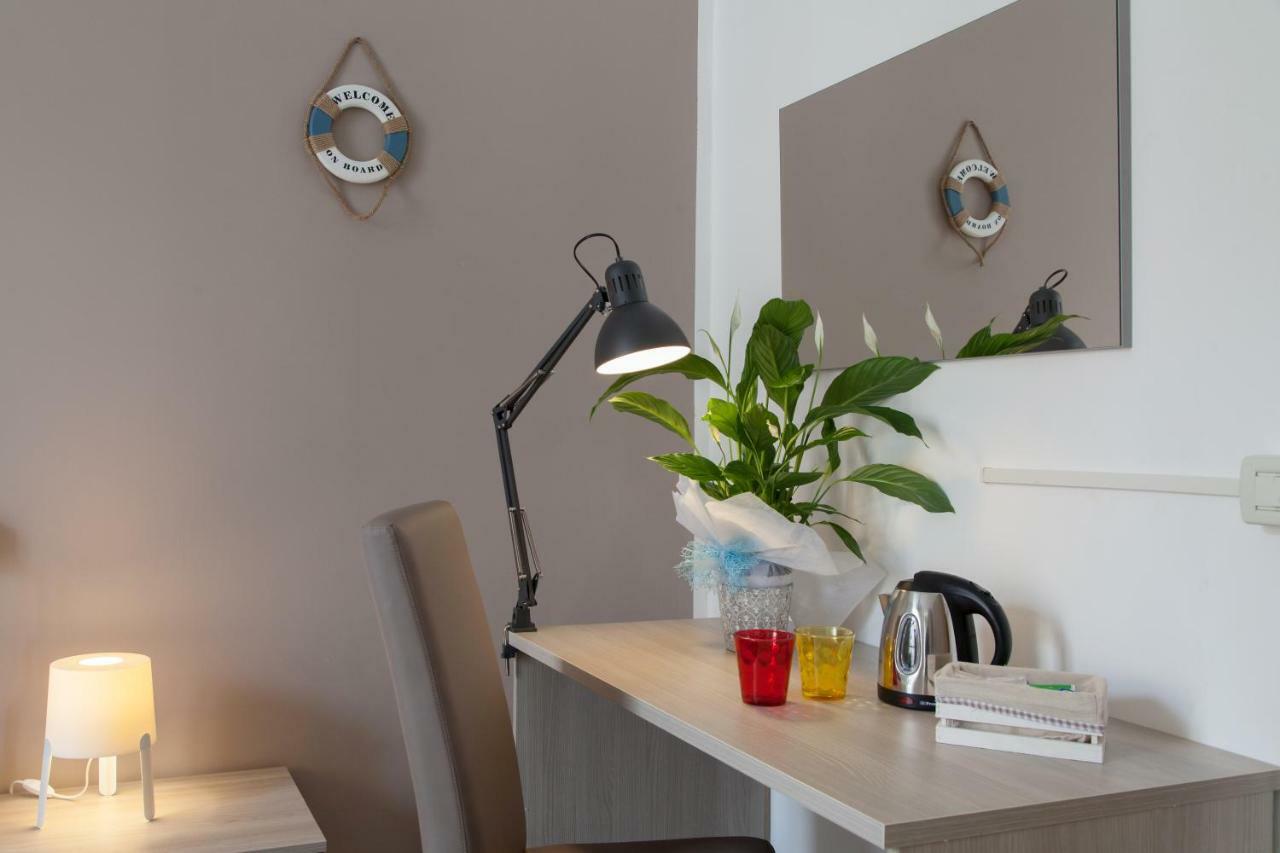 Blu Sea Rooms La Spezia Ngoại thất bức ảnh