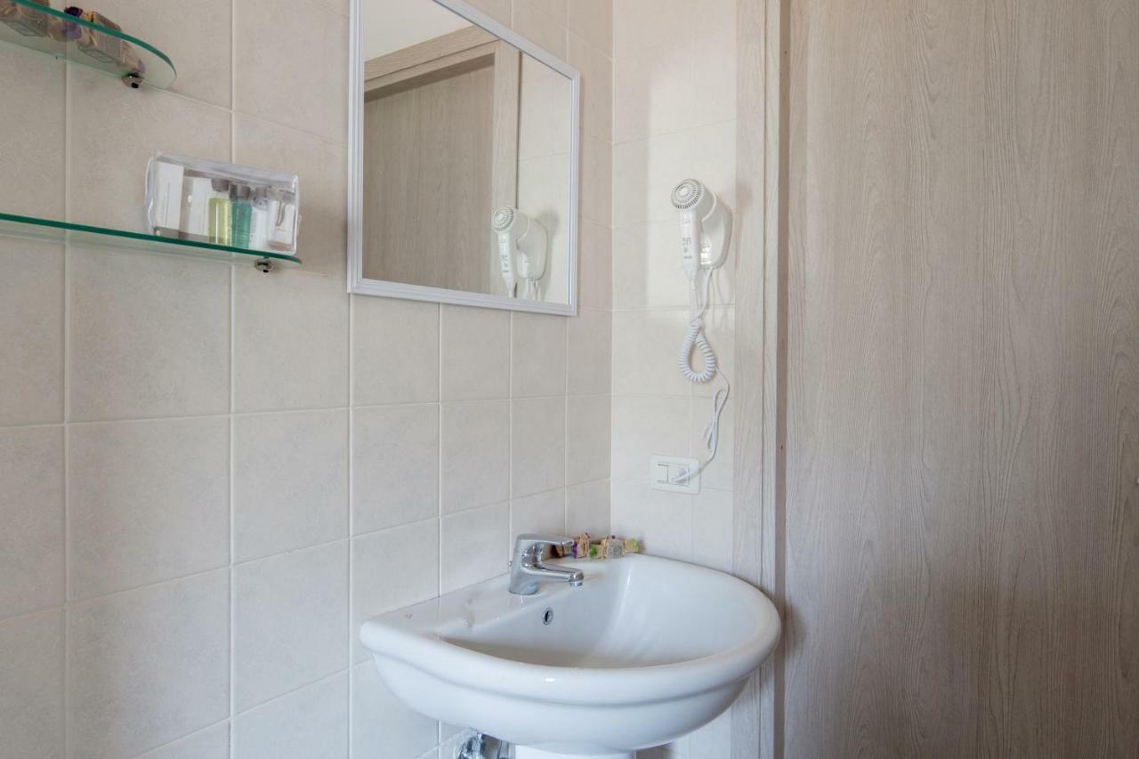 Blu Sea Rooms La Spezia Ngoại thất bức ảnh