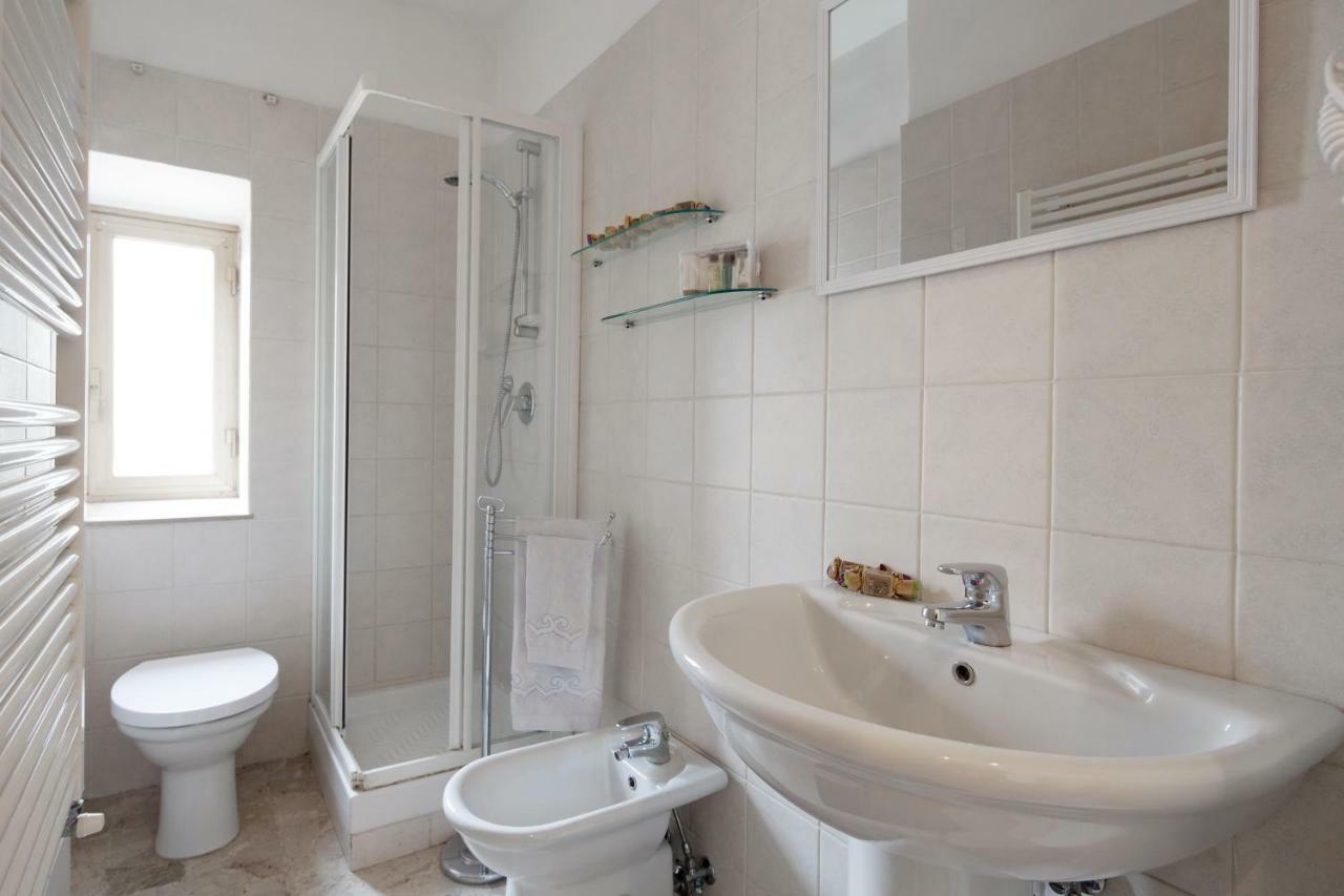 Blu Sea Rooms La Spezia Ngoại thất bức ảnh